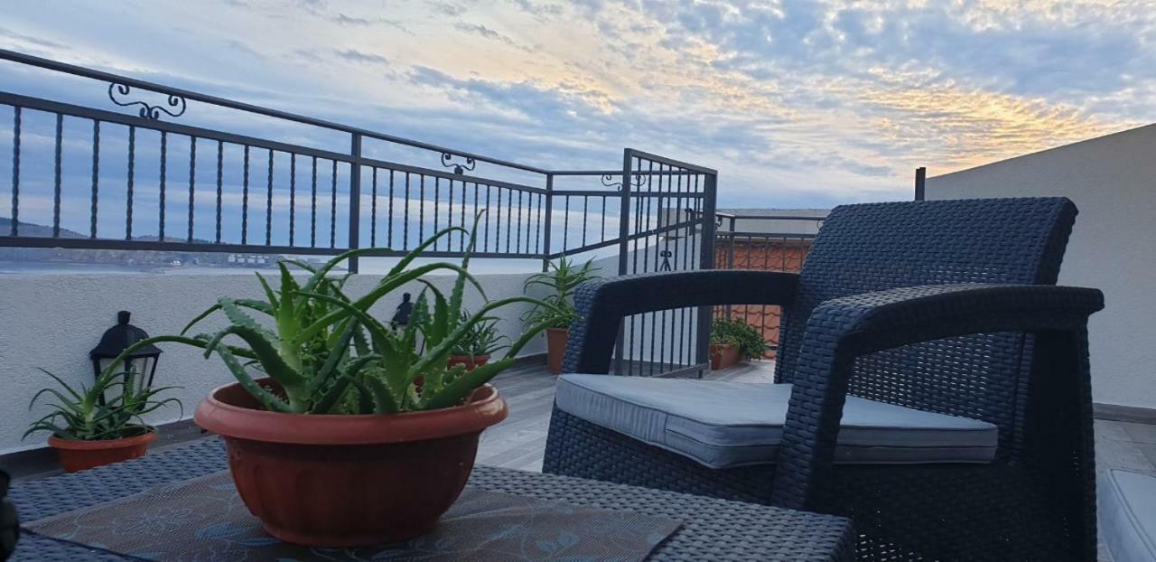 Apartmani Desancic Bar Zewnętrze zdjęcie