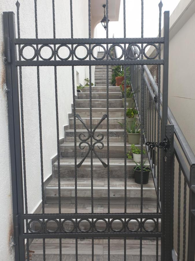 Apartmani Desancic Bar Zewnętrze zdjęcie